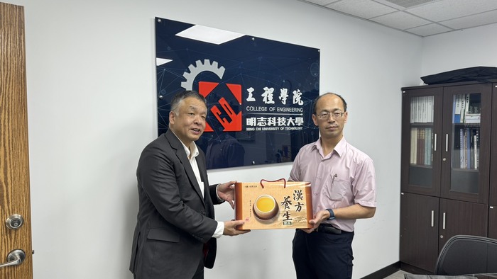 北海道大學 米澤 徹教授至中心參訪圖片